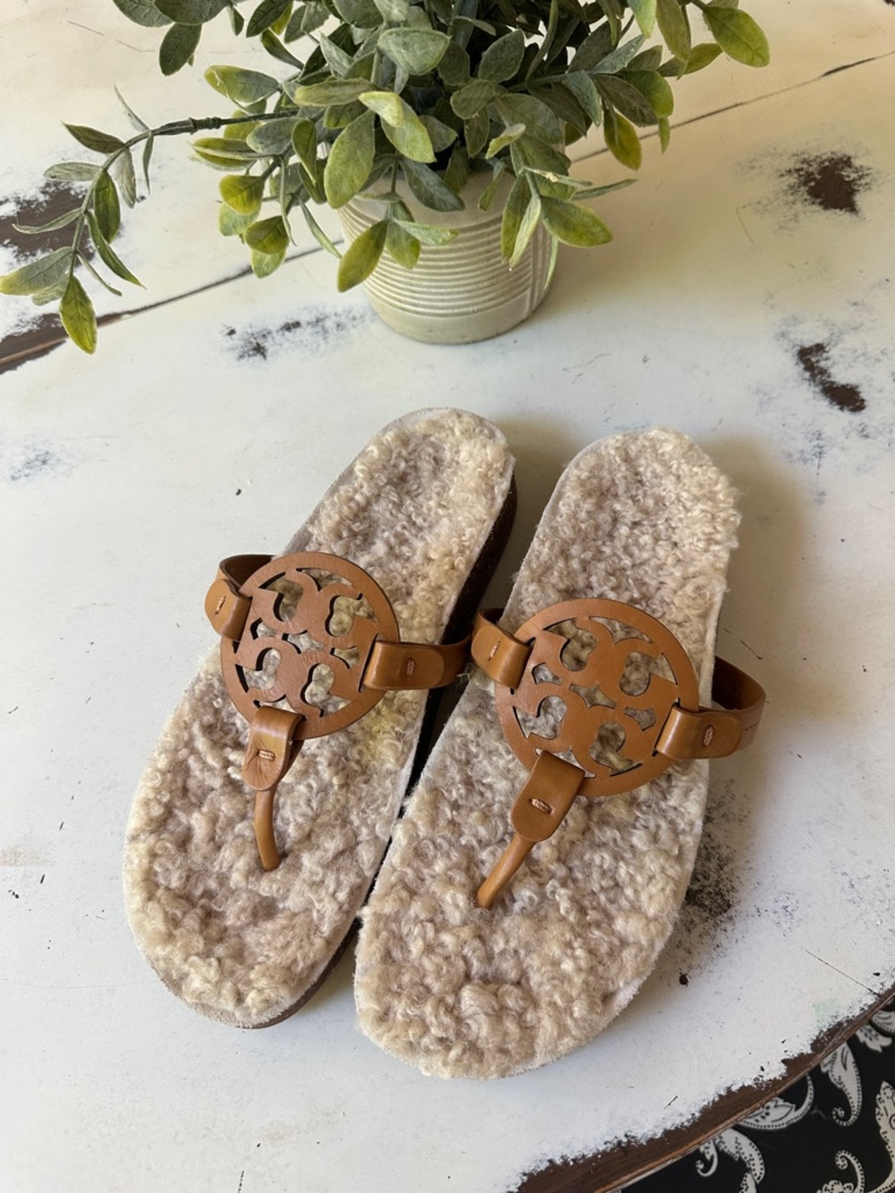 Nwob Tory Burch Sandals 8 - Picture 2 of 4